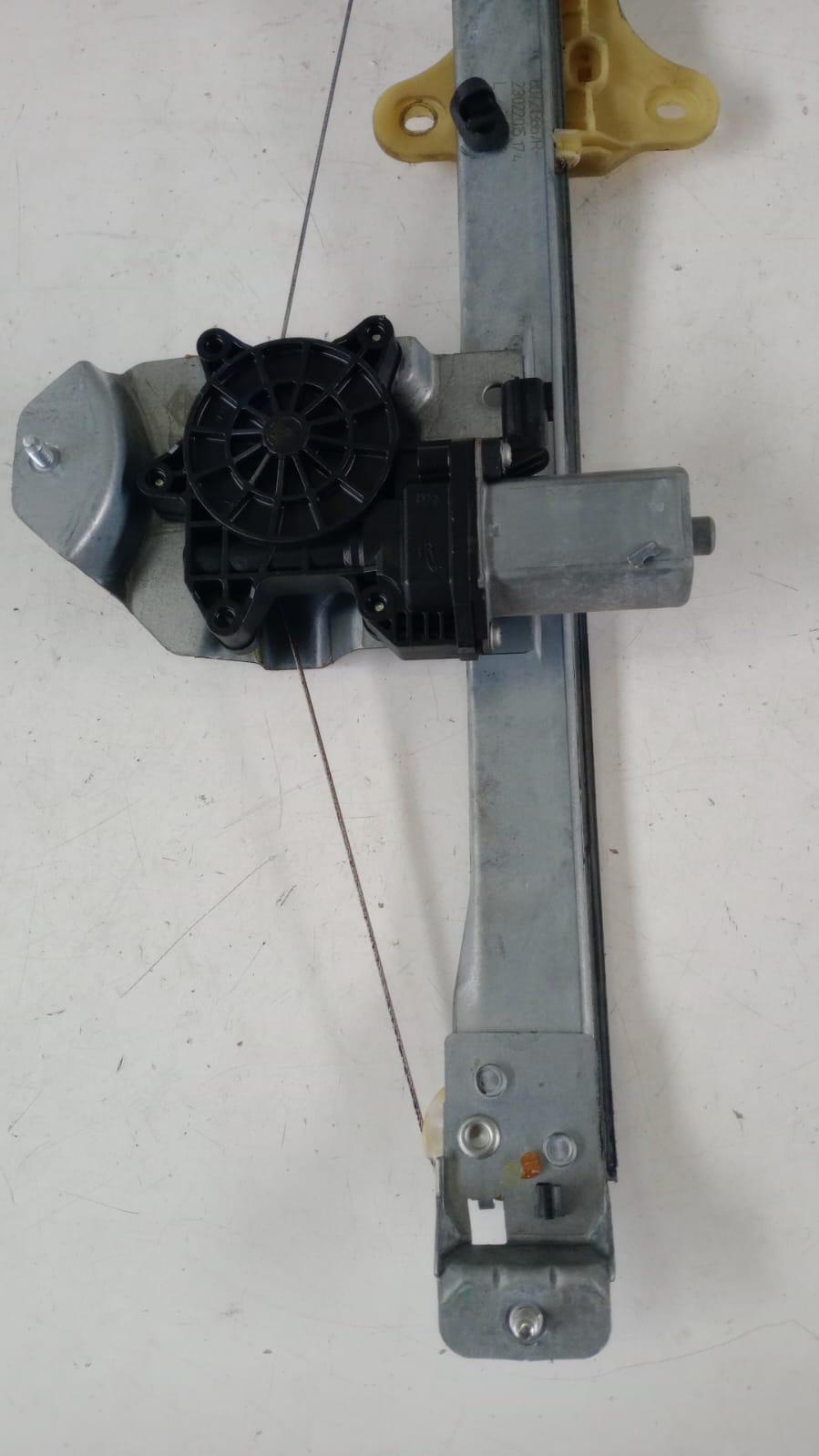 Cremagliera Anteriore Sinistra RENAULT Clio Serie IV (12>19)