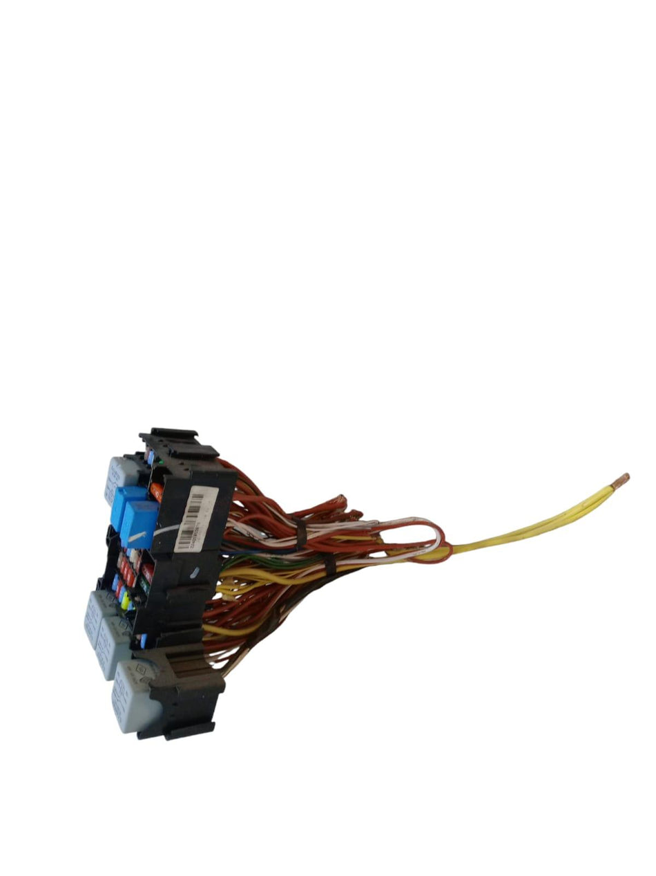box contenitore porta fusibili RENAULT Clio IV Sporter (13>18)
