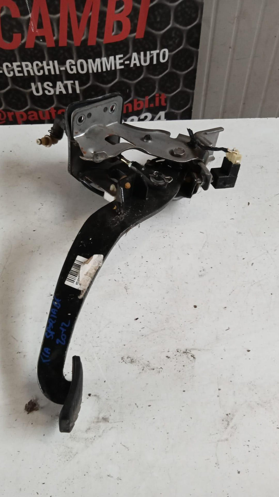 Pedale frizione KIA Sportage Serie (10>16)