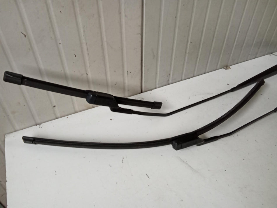 Braccio Tergicristallo Anteriore FORD Puma Serie (19>)