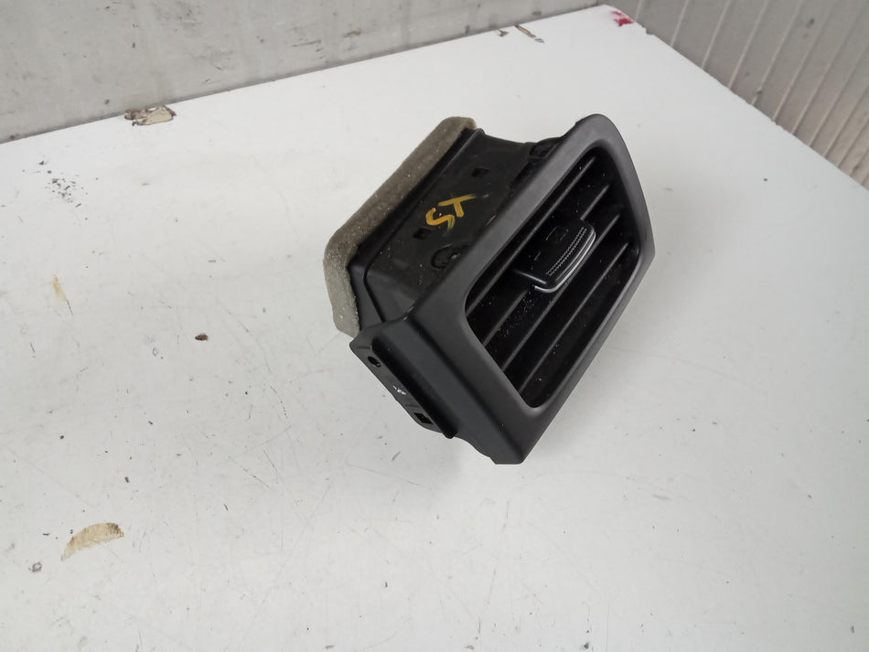 Bocchetta aria cruscotto SX KIA Picanto 3° Serie