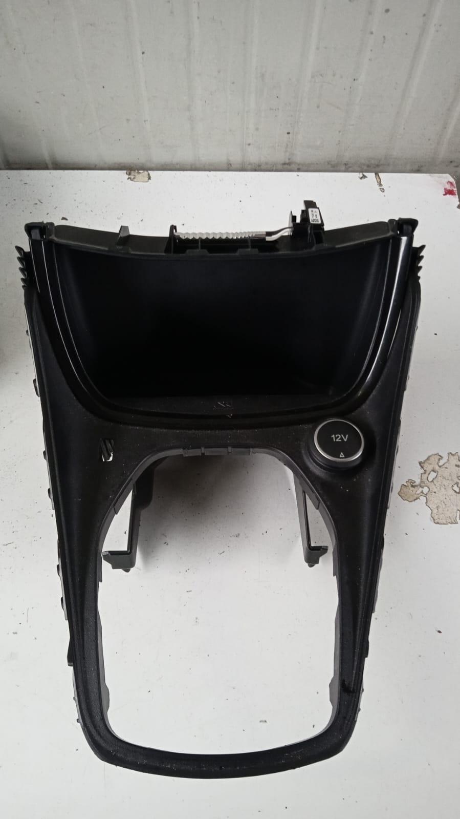 Sistema di ricarica wireless FORD Puma Serie (19>)