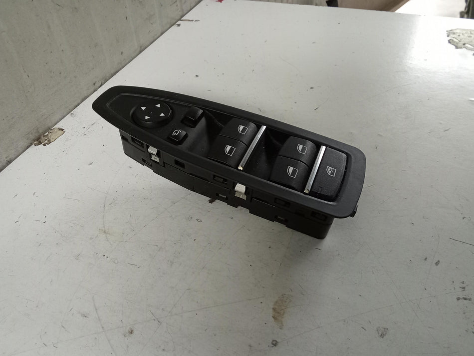 Pulsantiera Anteriore Sinistra BMW Serie 4 Gran Coupè (F36)