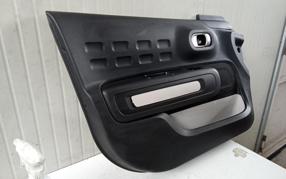 Pannello Anteriore Sinistro CITROEN C3 Serie (16>)