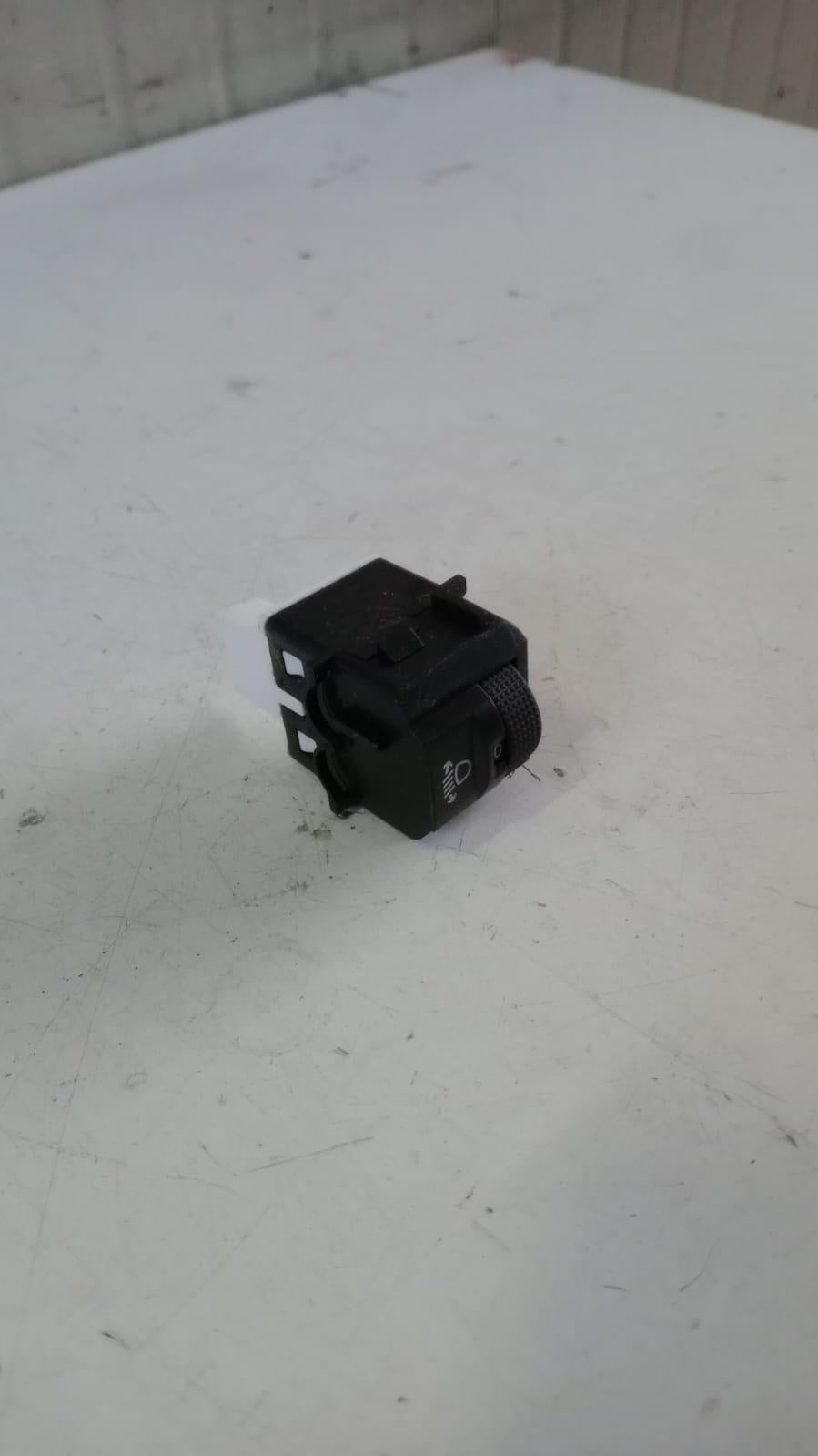 Regolatore Fari CITROEN C3 Serie (16>)