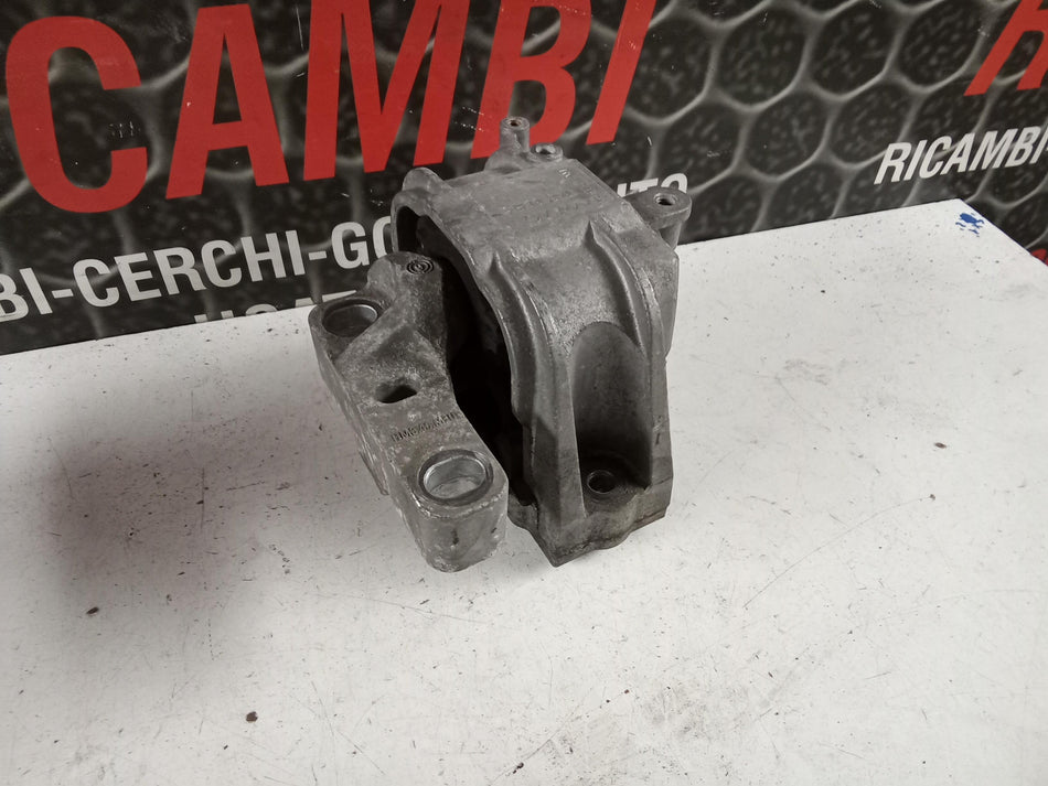 Supporto motore AUDI A3 Cabriolet Serie (8P7) (08>13)
