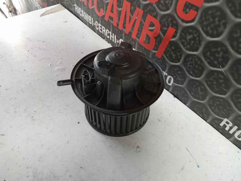 Motorino ventilazione abitacolo AUDI A3 Cabriolet Serie (8P7) (08>13)