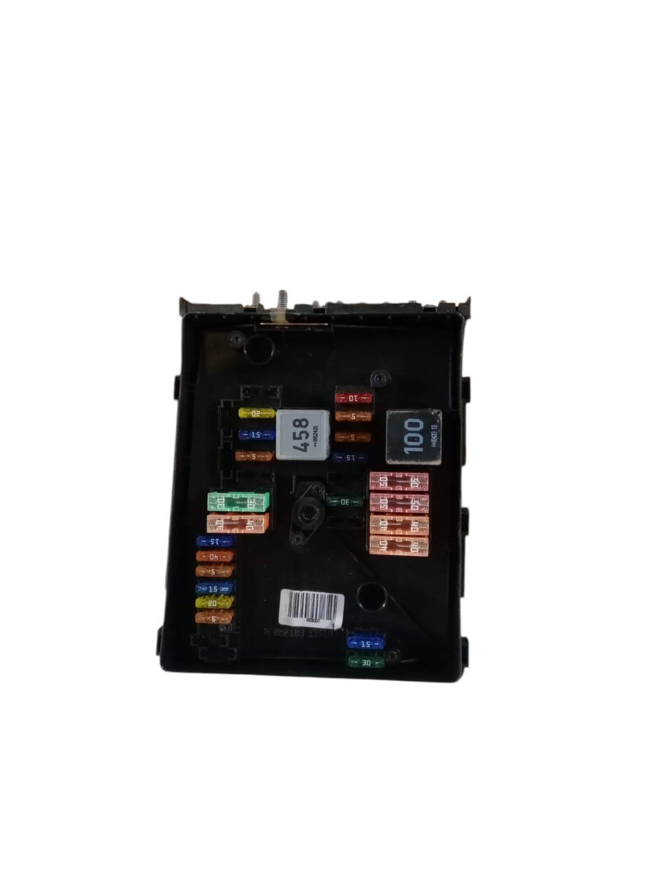 box contenitore porta fusibili AUDI A3 Cabriolet Serie (8P7) (08>13)