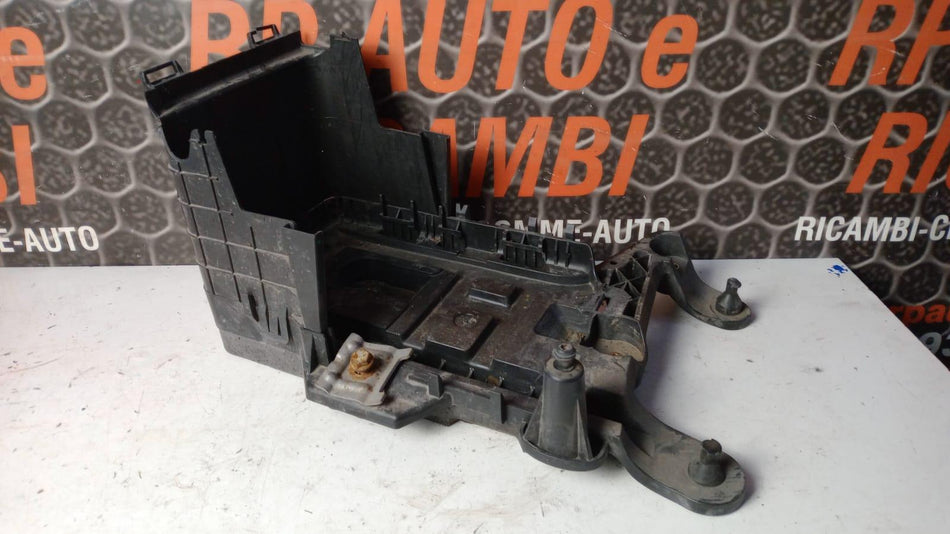 Supporto batteria AUDI A3 Cabriolet Serie (8P7) (08>13)