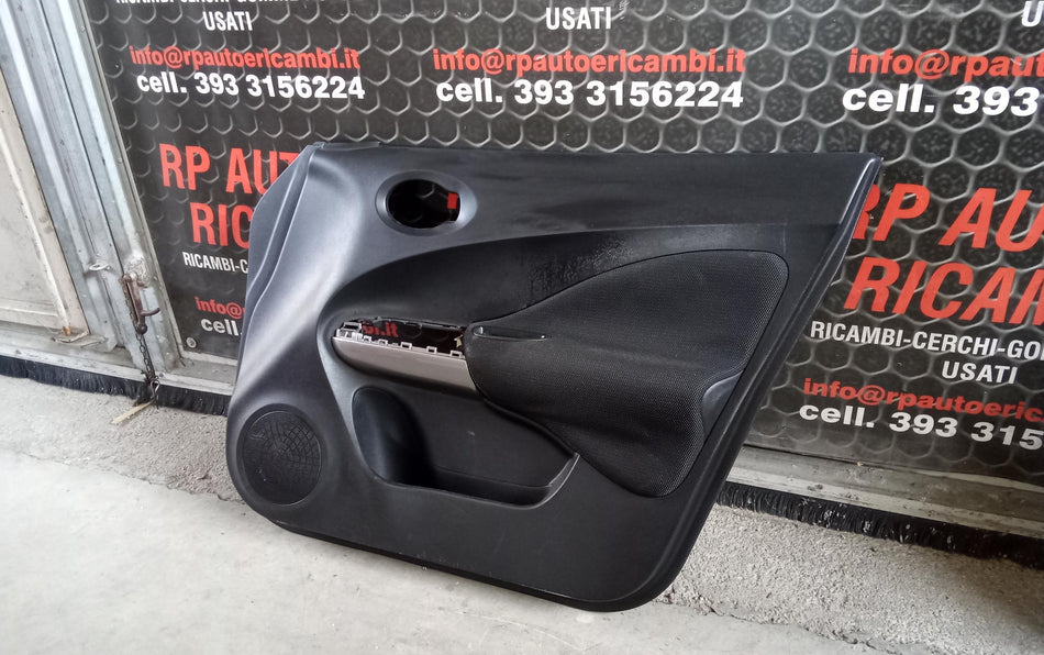 Pannello anteriore destro NISSAN Juke Serie F15