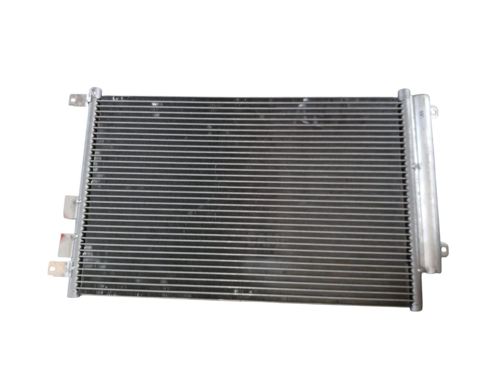 Condensatore ALFA ROMEO 147 Serie (937_) (05>10)