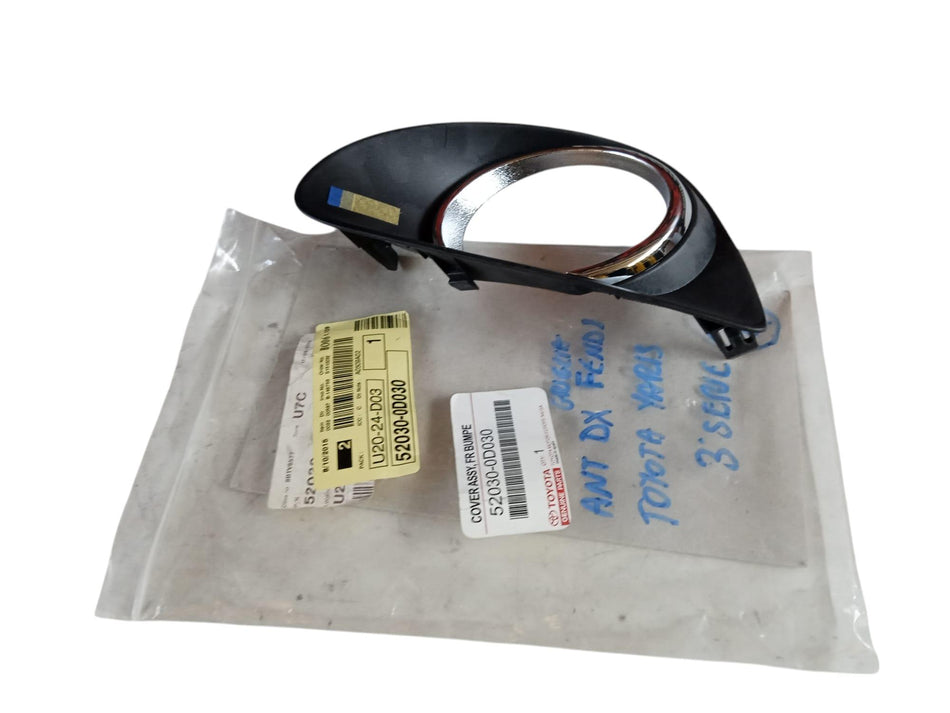 Griglia faretto ant DX TOYOTA Yaris Serie (08>11)
