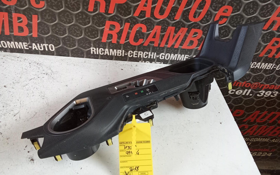Rivestimento consolle centrale TOYOTA Rav4 Serie (18>)