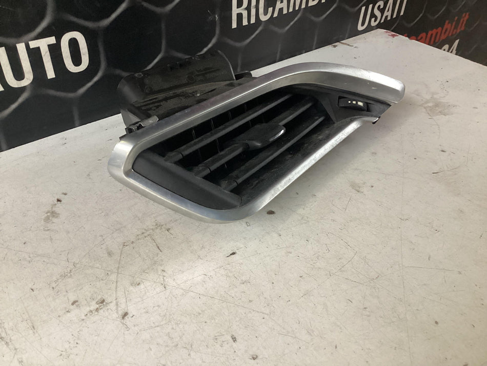 Bocchetta aria cruscotto SX PEUGEOT 2008 1° Serie