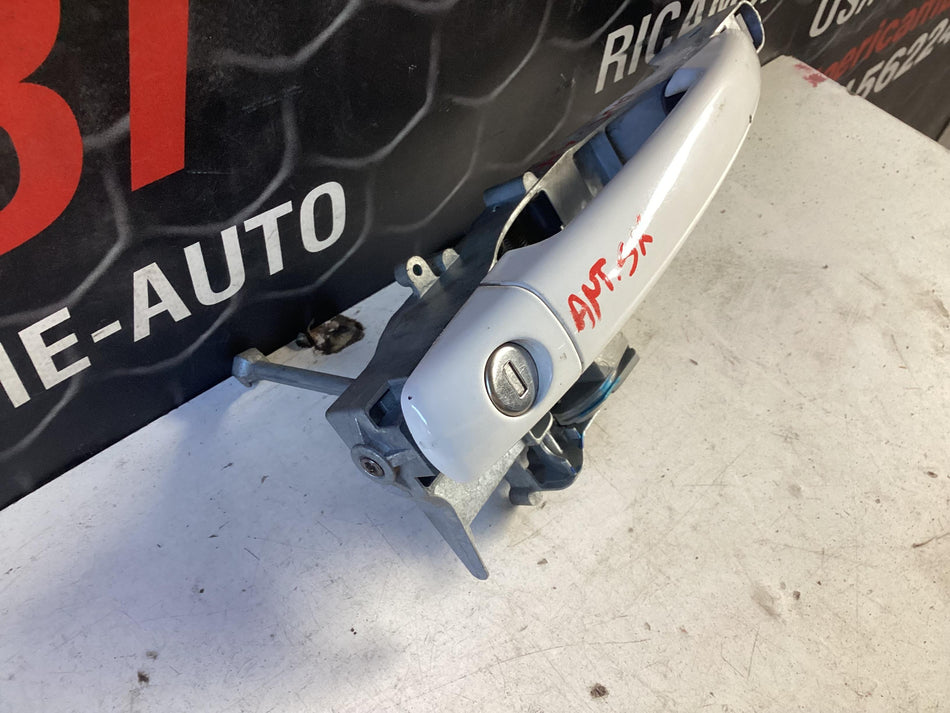 Maniglia esterna Anteriore Sinistra PEUGEOT 2008 1° Serie