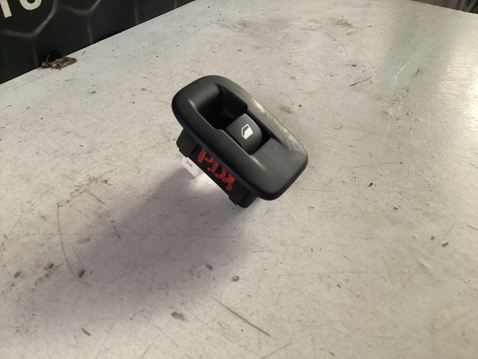 Pulsantiera Posteriore Destra PEUGEOT 2008 1° Serie