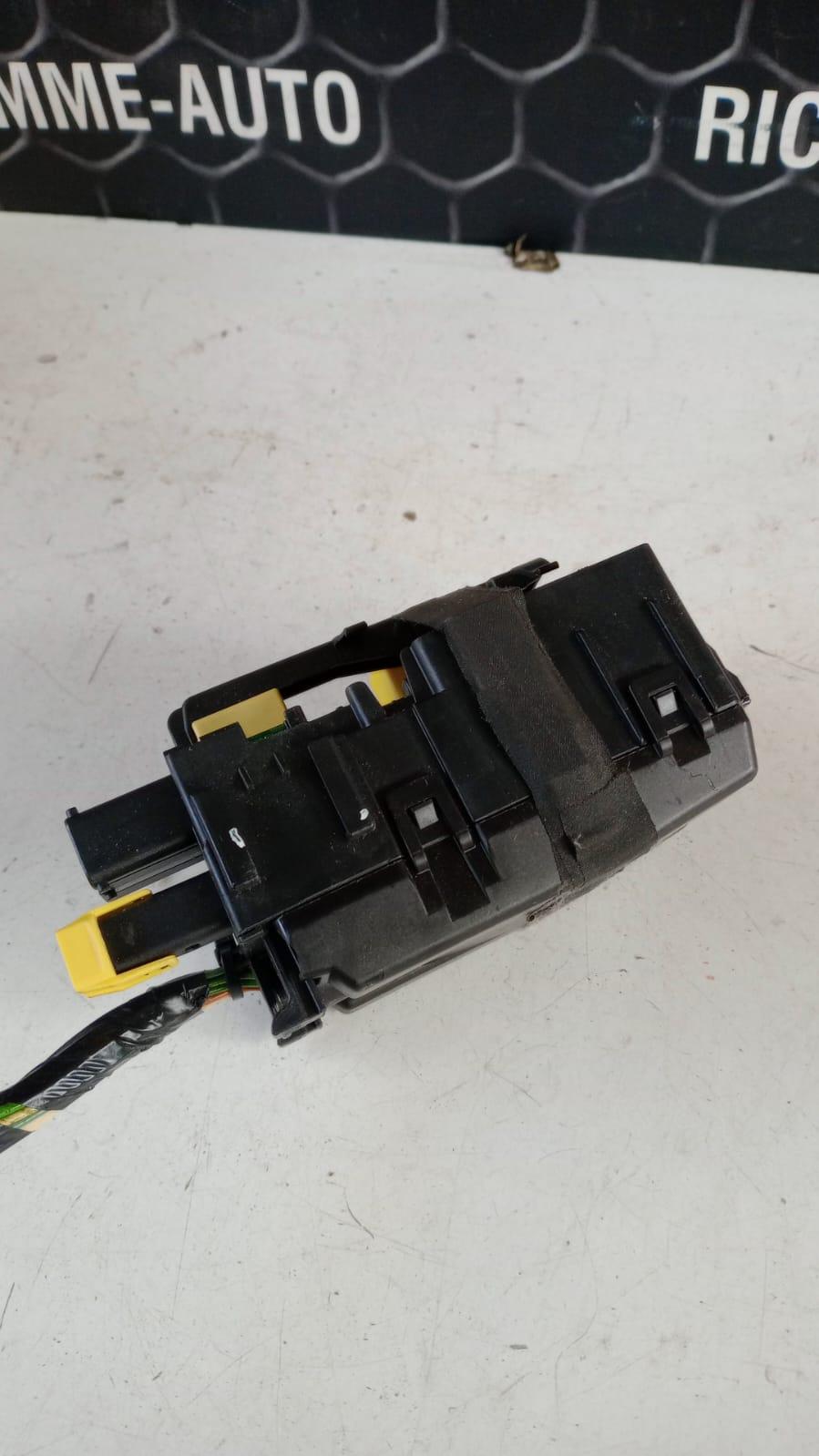box contenitore porta fusibili PEUGEOT 2008 1° Serie