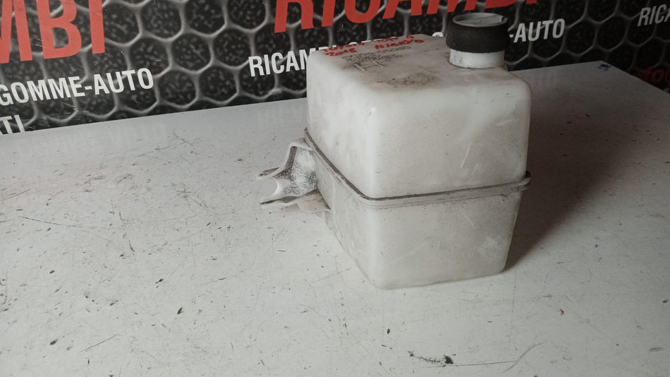 Vaschetta liquido radiatore TOYOTA Rav4 Serie (18>)