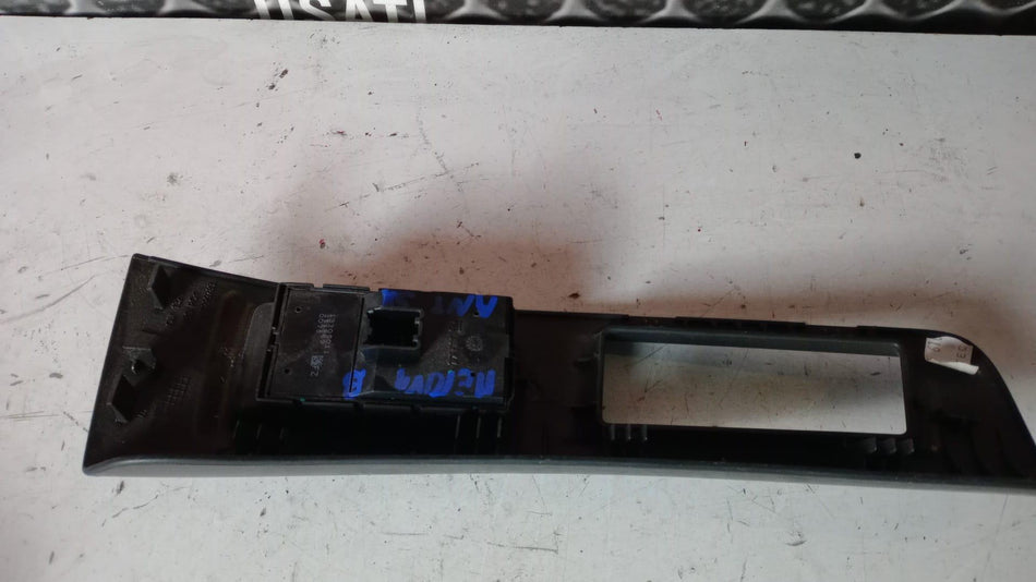 Pulsantiera Anteriore Sinistra OPEL Meriva 2° Serie