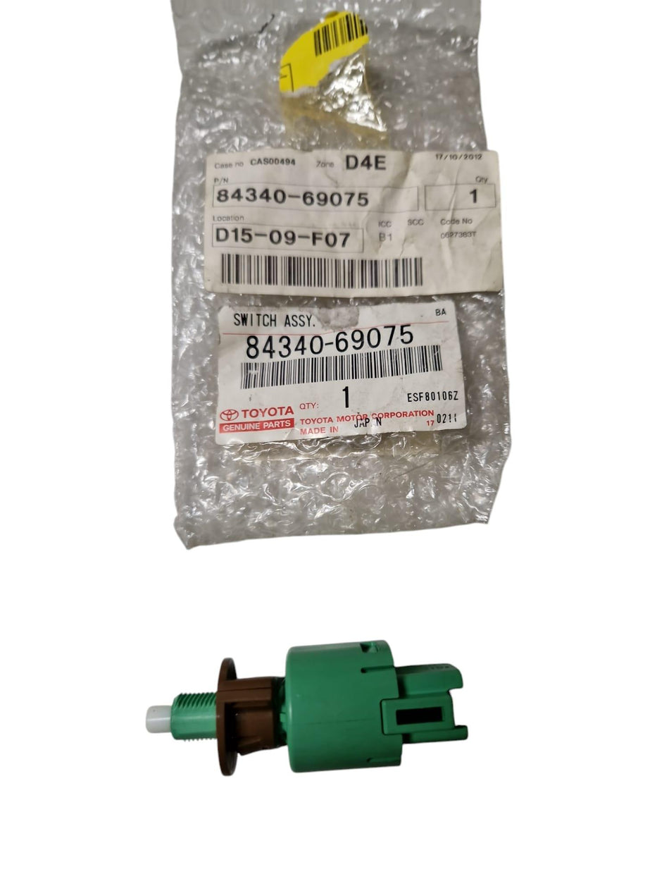 Interruttore luce freno TOYOTA Land Cruiser Serie (J15) (2009-)