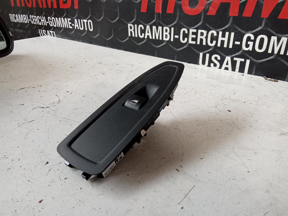 Pulsantiera Anteriore Destra BMW Serie 3 F31 Touring