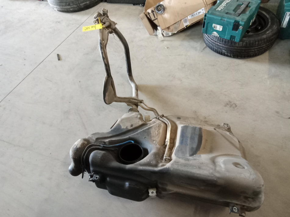 Serbatoio carburante VOLKSWAGEN Polo 5° Serie
