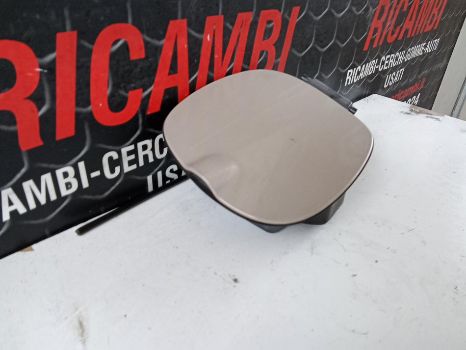 Sportellino Carburante FIAT 500 L Serie (351_352) (12>)
