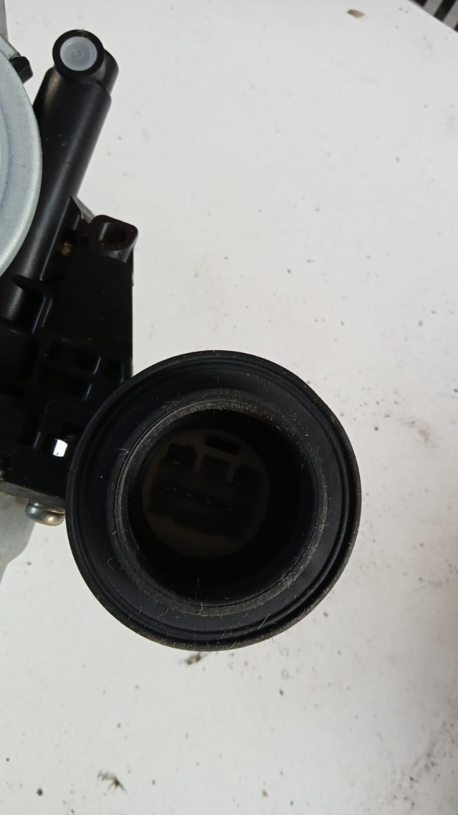 Meccanismo alzavetro Ant. DX TOYOTA Yaris Serie (14>16)