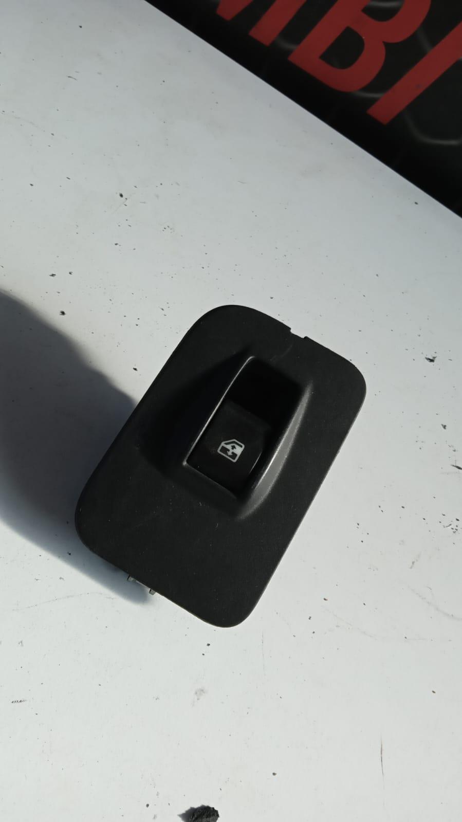Pulsante alzavetro anteriore dx CITROEN Nemo Serie (08>18)