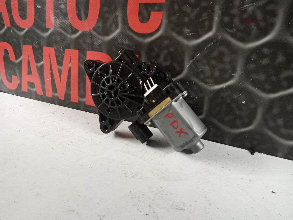 Motorino Alzavetro posteriore destra HYUNDAI Tucson serie