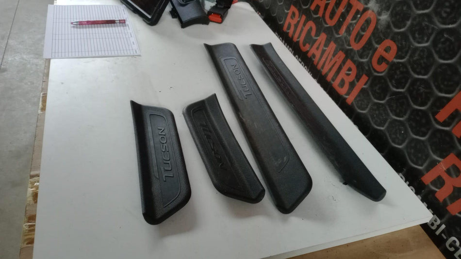 Kit Battitacchi Anteriori e Posteriori HYUNDAI Tucson serie