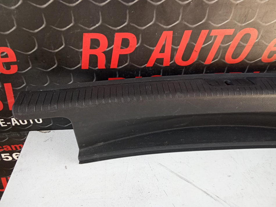 Pannello Battivaligia VOLKSWAGEN Golf 7 Berlina (12>)