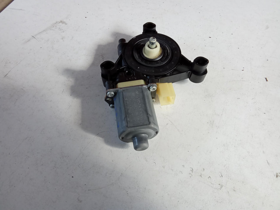 Motorino Alzavetro anteriore destra VOLKSWAGEN Golf 7 Berlina (12>)