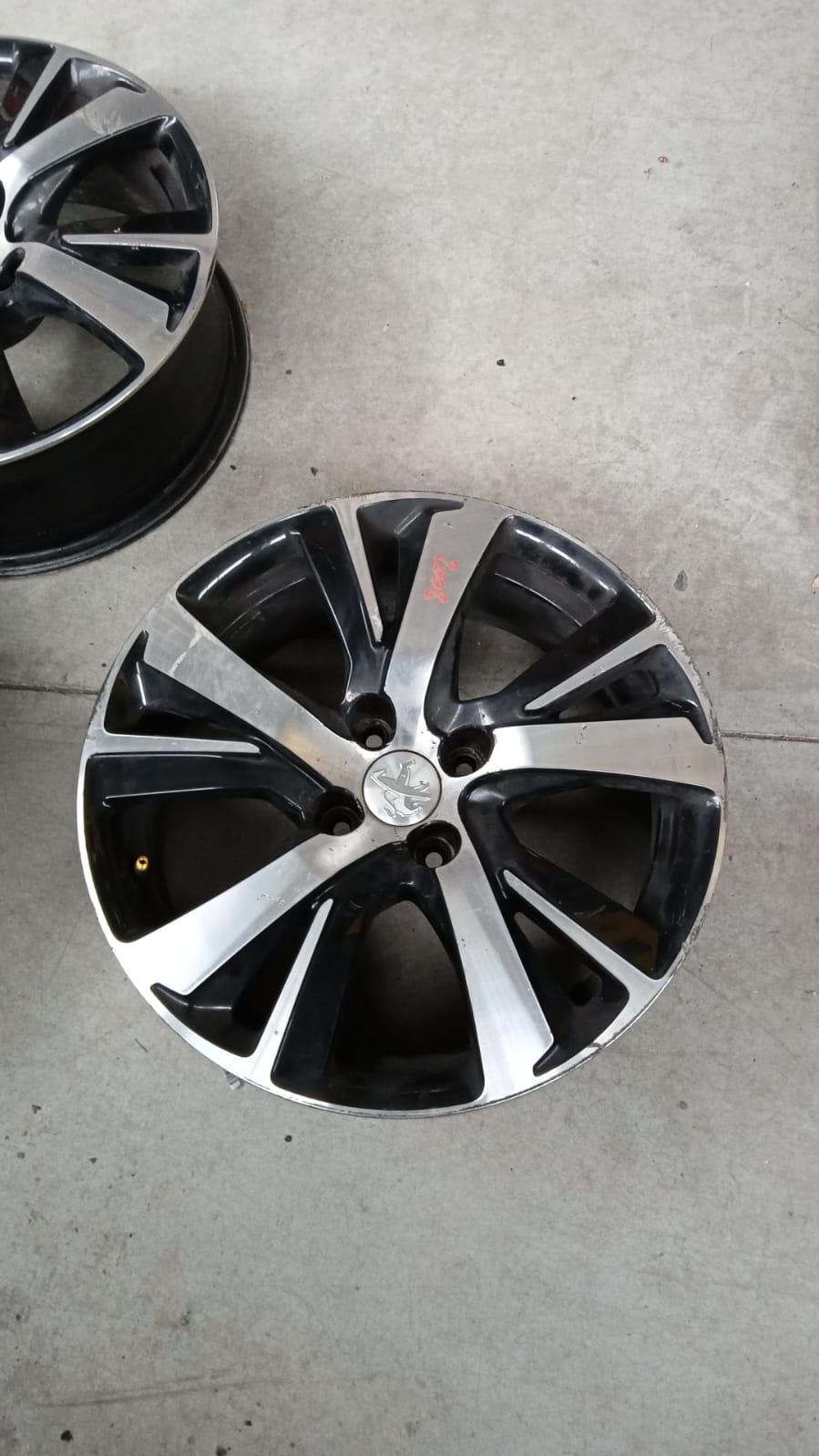 Cerchi in lega PEUGEOT 2008 1° Serie