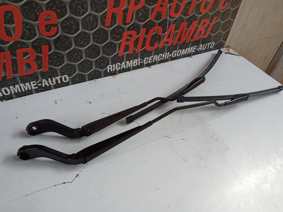 Braccio Tergicristallo Anteriore FORD EcoSport Serie (12>)