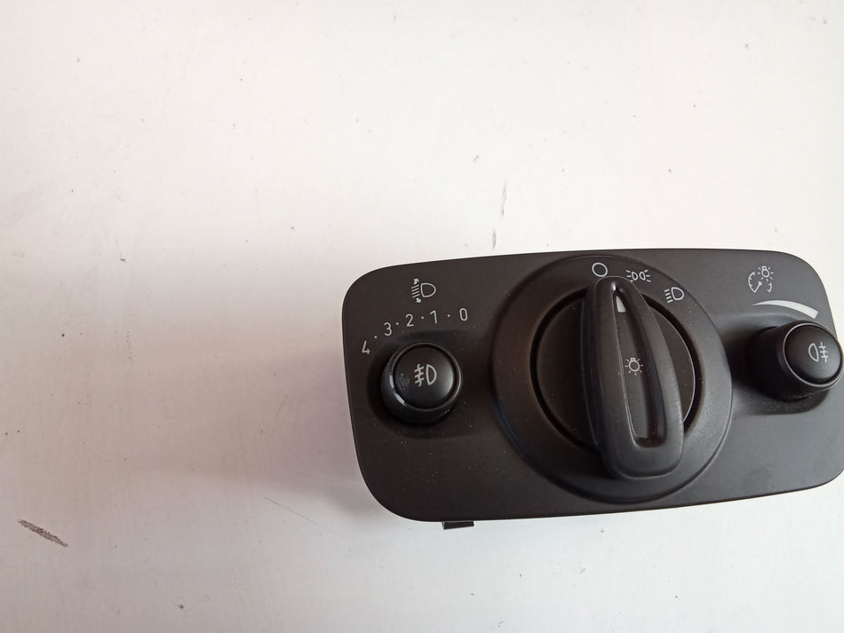 Interruttore comando luci FORD EcoSport Serie (12>)