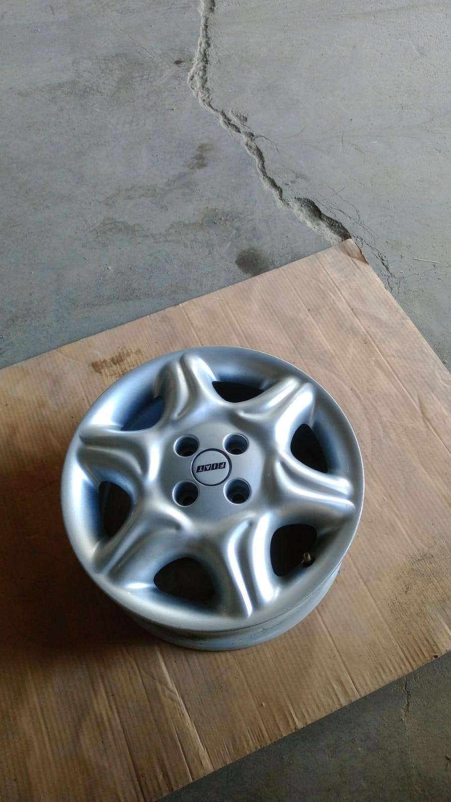 Cerchio in lega FIAT Marea Berlina