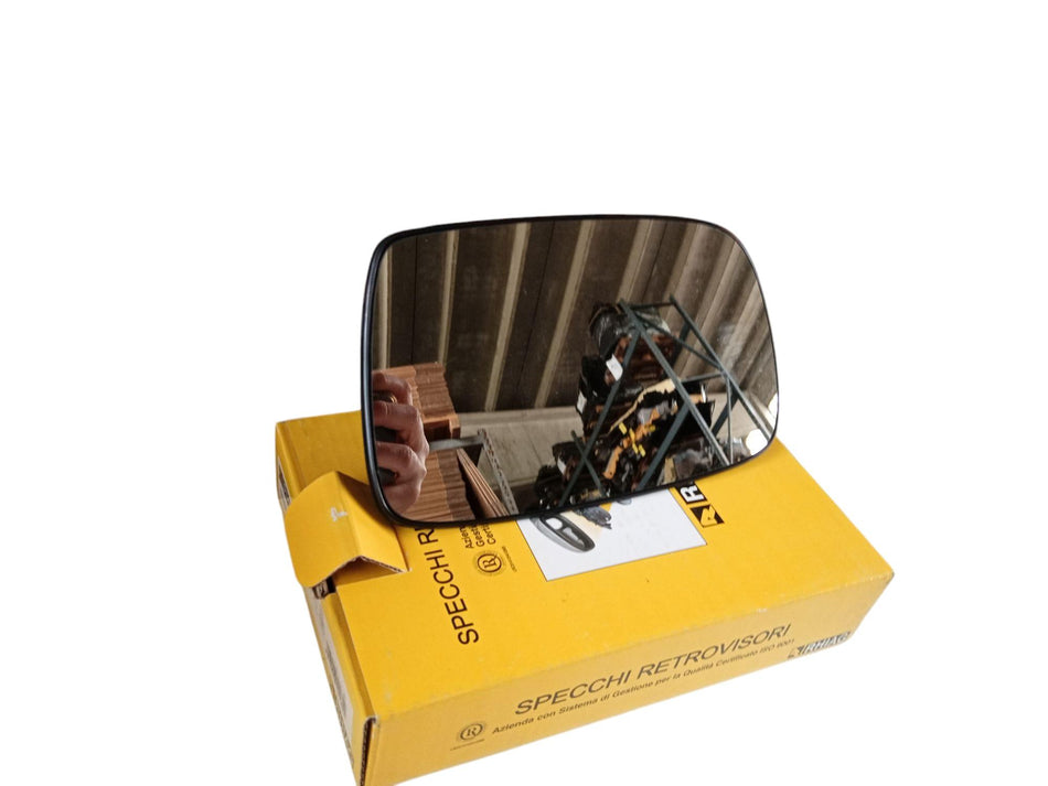 Vetro specchietto retrovisore dx TOYOTA Yaris Serie (99>03)