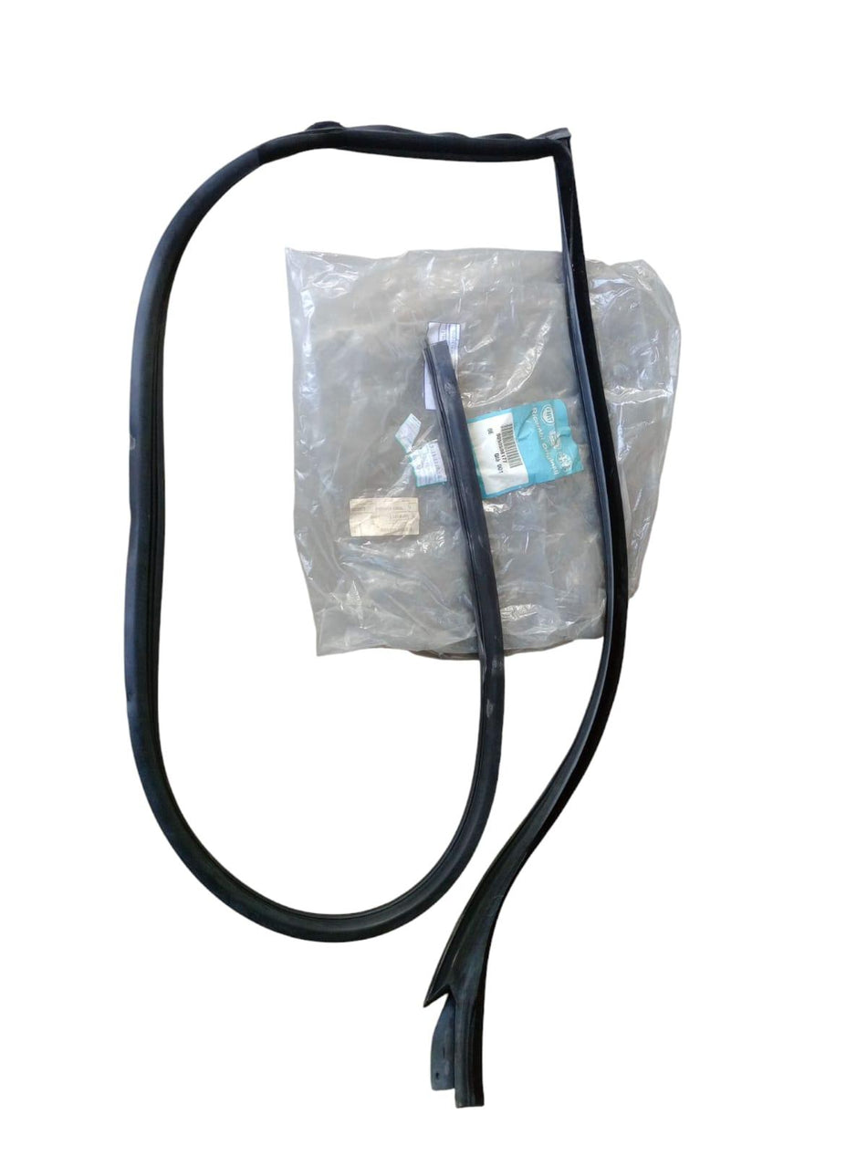 Guarnizione Portiera Anteriore Destra ALFA ROMEO GT Serie (937_) (03>09)