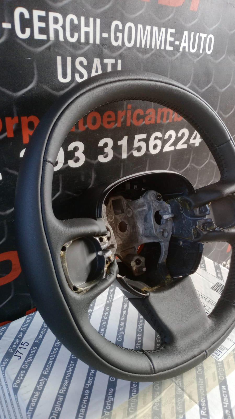 Volante FIAT 500 L Serie (351_352) (12>)