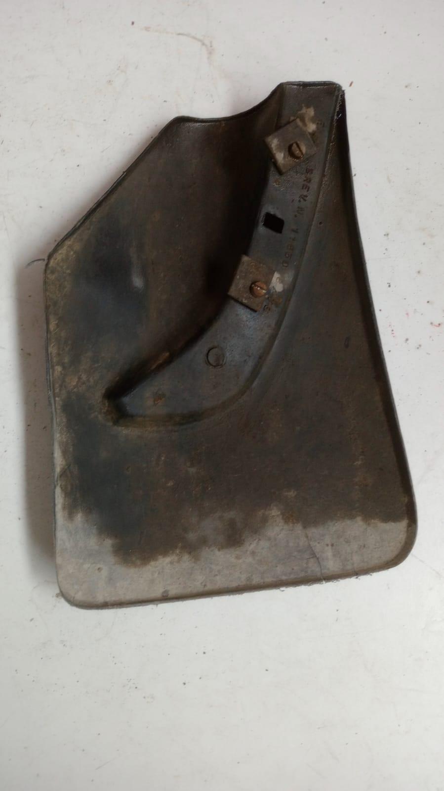 Paraspruzzi Anteriore Destro FIAT 600 Serie