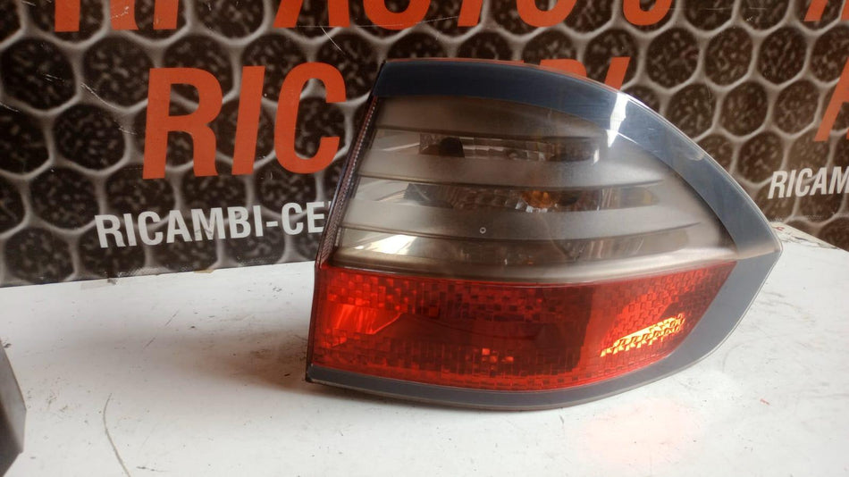 Stop fanale posteriore Destro FORD S - Max Serie (06>14)
