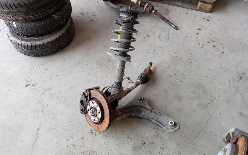 Montante sospensione ANT. SX PEUGEOT 2008 1° Serie