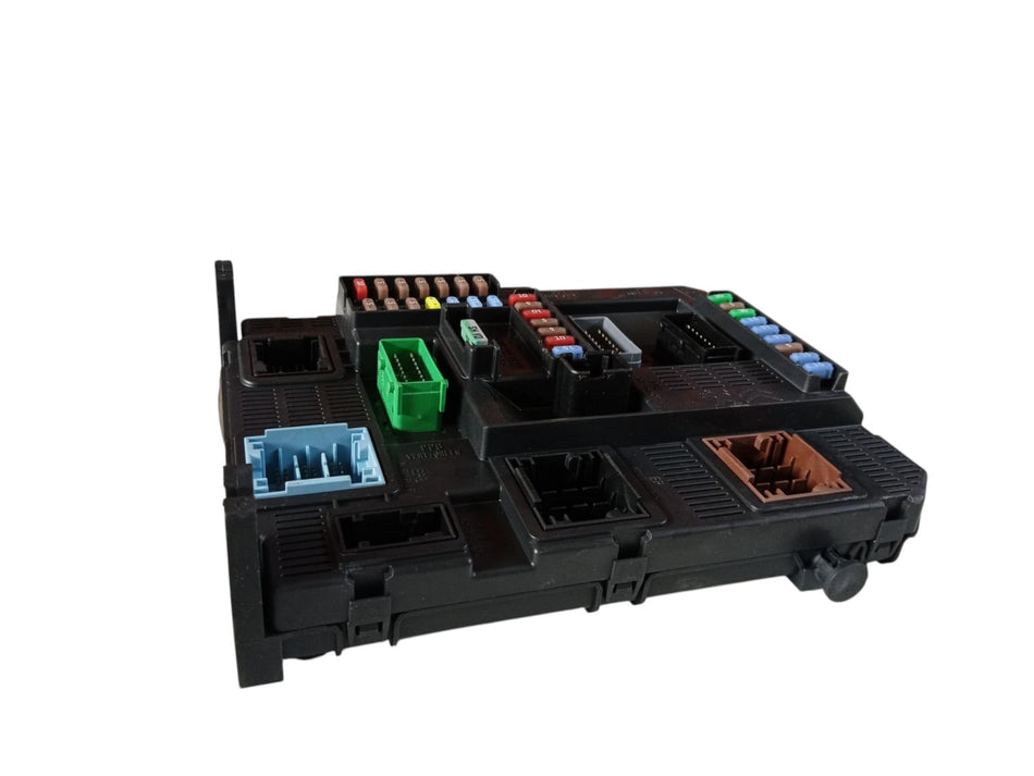 Body Computer PEUGEOT 2008 Serie (19>)