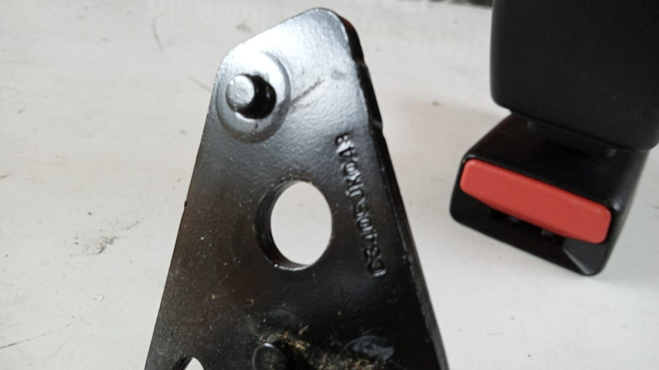 Aggancio cintura di sicurezza posteriore PEUGEOT 2008 Serie (19>)