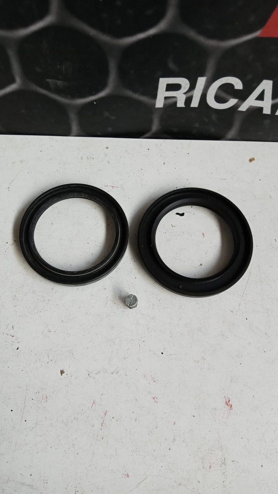 Paraolio mozzo ruota Ricambi Generici Marche varie serie