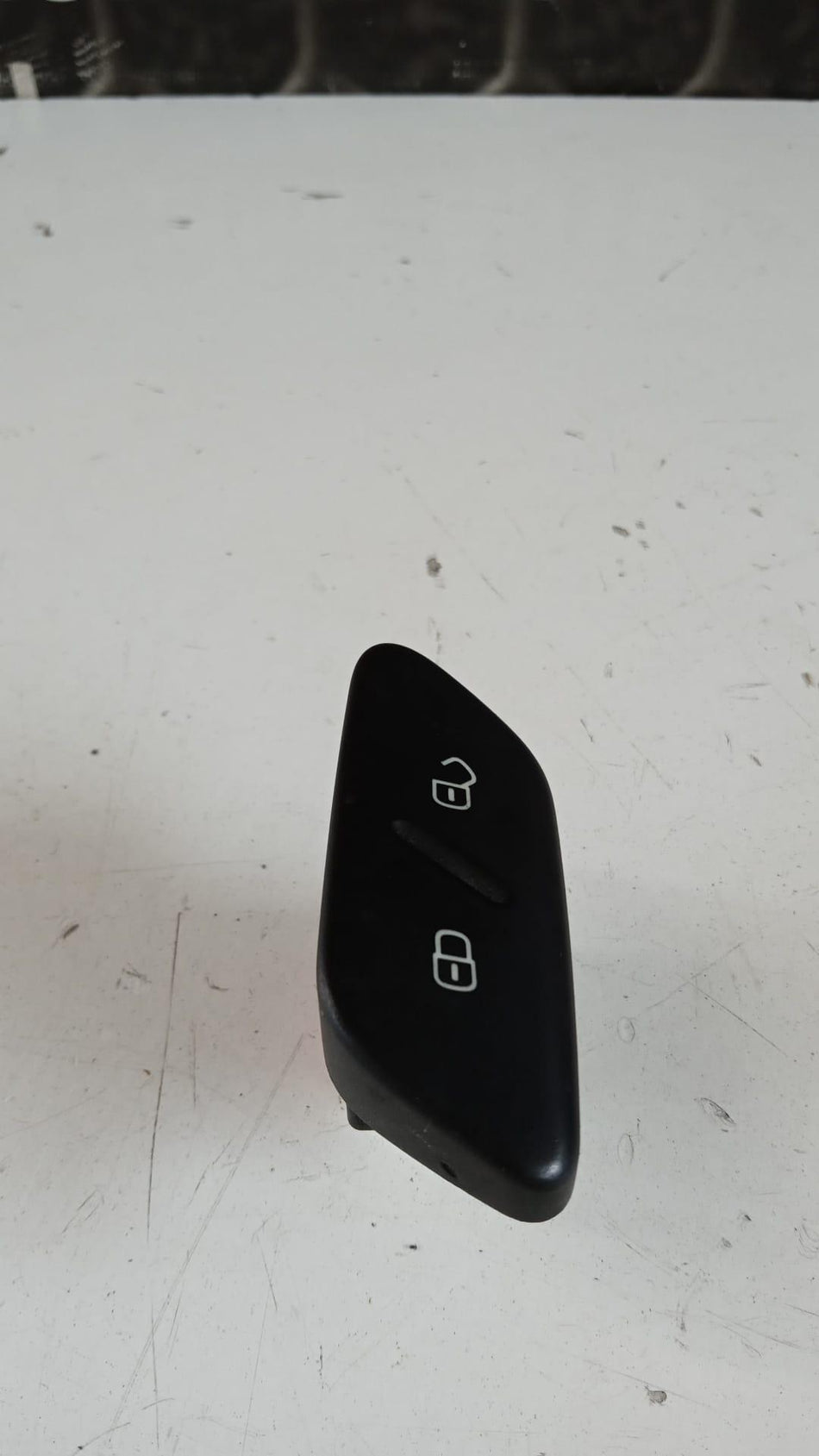 Pulsante Chiusura Porte VOLKSWAGEN Polo 5° Serie
