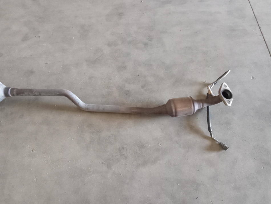 tubo scarico anteriore TOYOTA Yaris Serie (17>20)