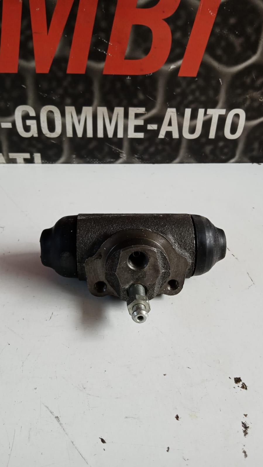 Cilindretto freno TOYOTA Land Cruiser Serie 200  (J14) (2007-)
