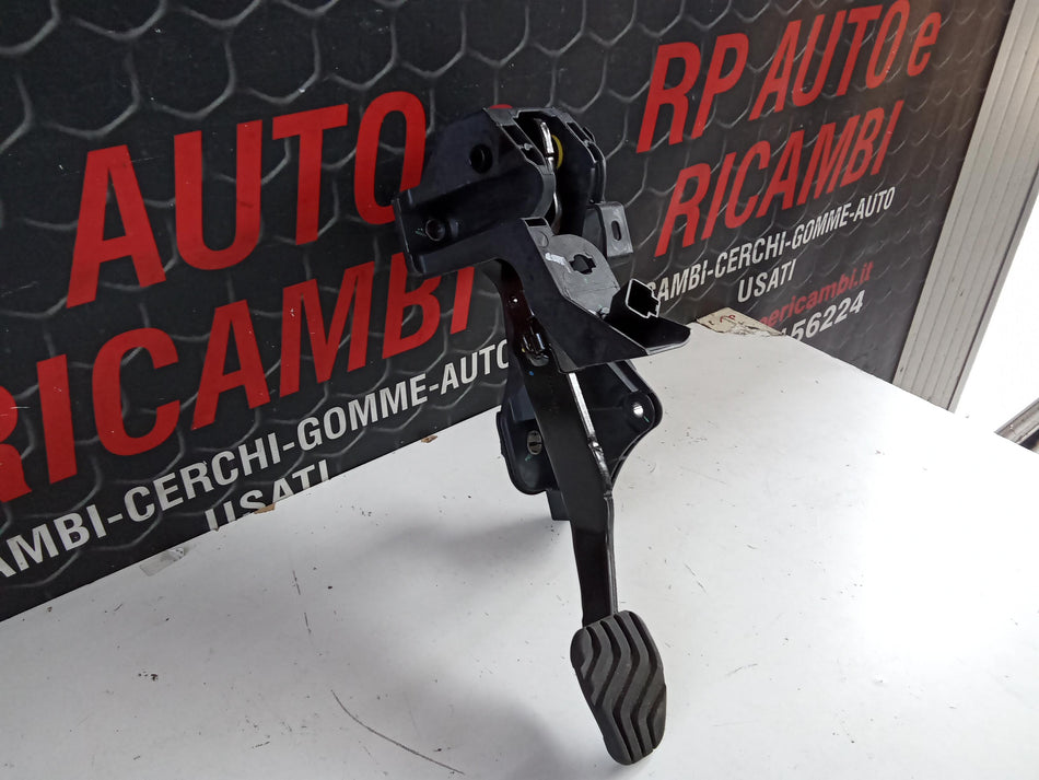 Pedale Freno RENAULT Captur Serie (19>)